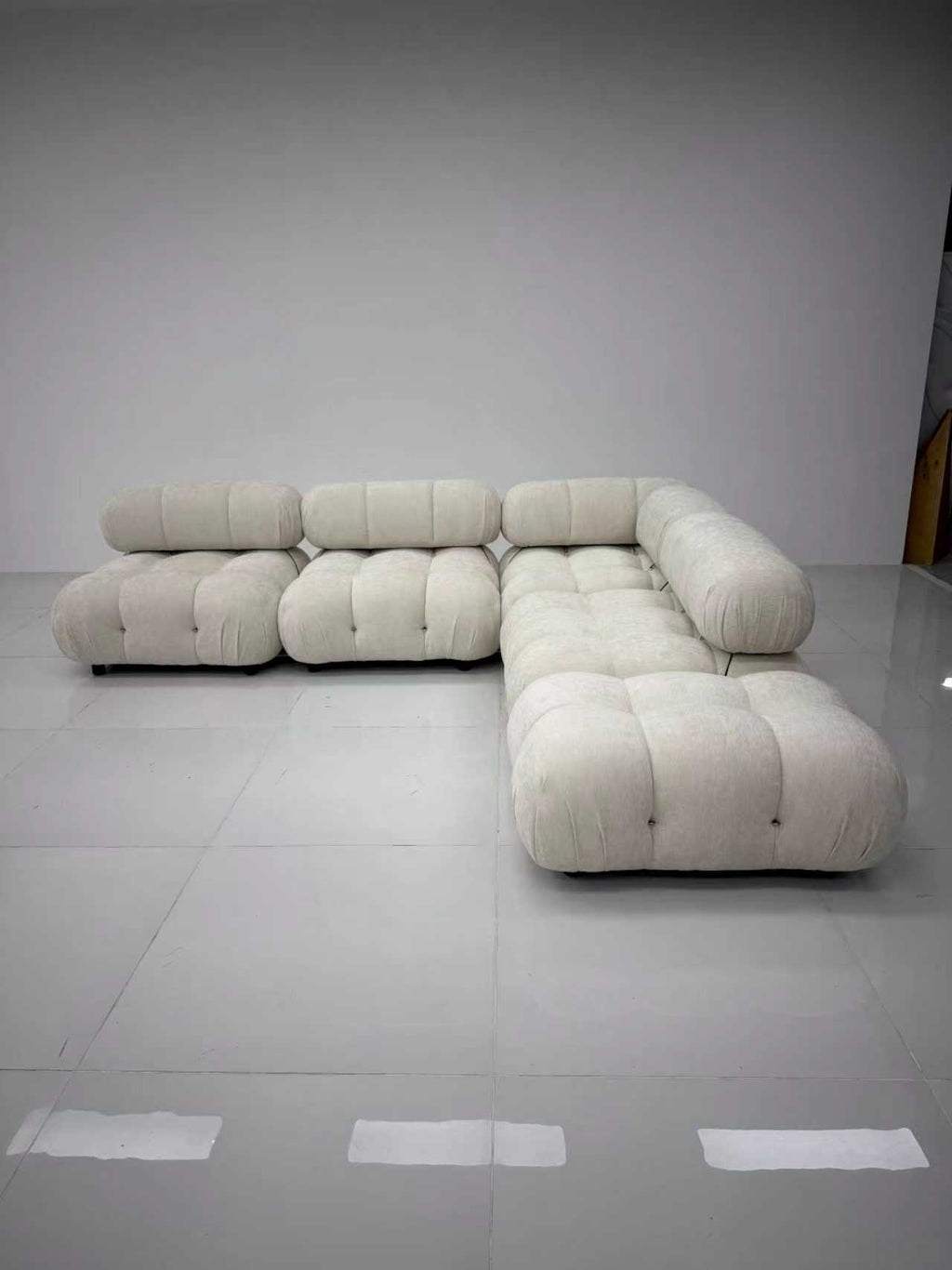 Camaleonda. Bouclé. L-ფორმა.